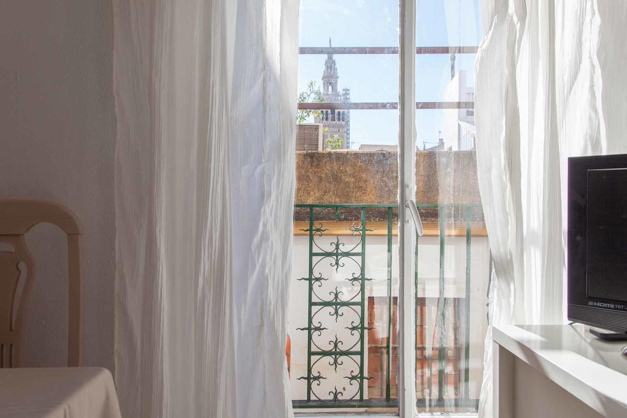 Apartamento Catedral Seville Exterior photo